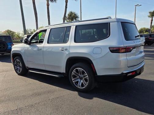 Silver Zynith 2023 Jeep Wagoneer Base