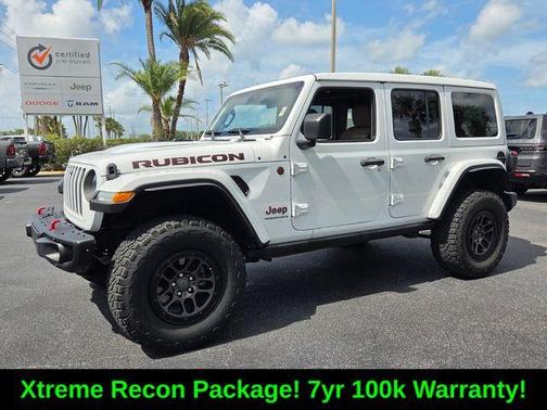 Bright White Clearcoat 2023 Jeep Wrangler Rubicon