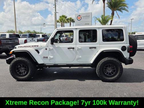 Bright White Clearcoat 2023 Jeep Wrangler Rubicon