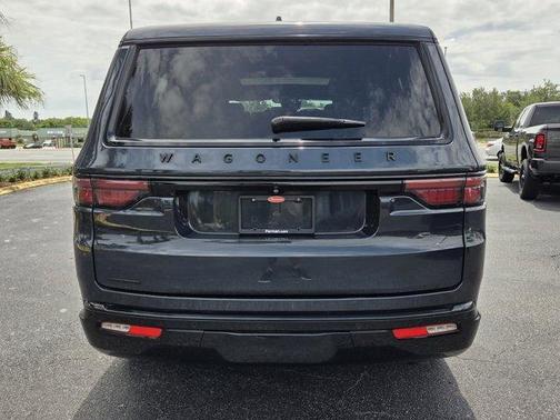 Riverrock Green 2023 Jeep Wagoneer Series II