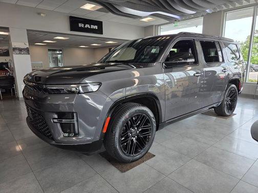 Metallic 2026 Jeep Grand Wagoneer Limited Reserve