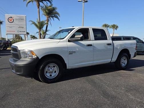 Bright White Clearcoat 2023 RAM 1500 Classic Tradesman