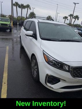Snow White Pearl 2021 Kia Sedona SX