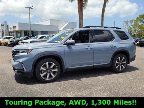 2025 Honda Pilot Touring