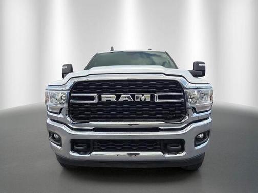 Bright White Clearcoat 2023 RAM 2500 Big Horn