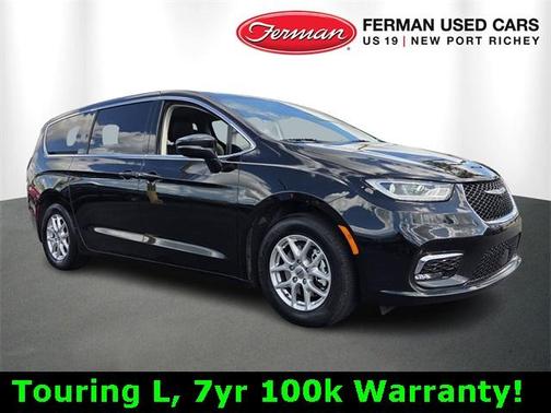 2024 Chrysler Pacifica Touring-L