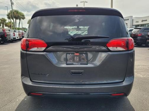 2018 Chrysler Pacifica Touring Plus