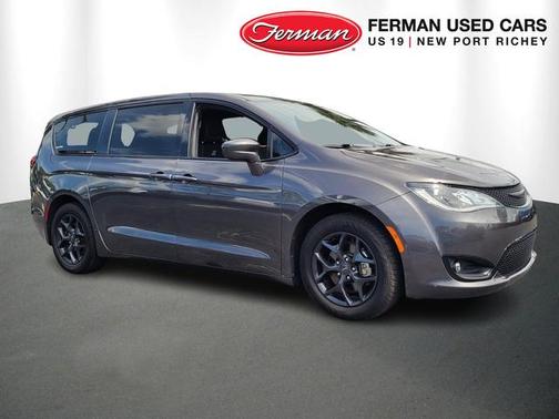 2018 Chrysler Pacifica Touring Plus