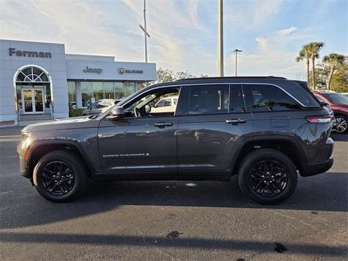 2025 Jeep Grand Cherokee Laredo X