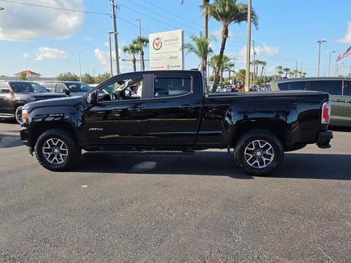 Onyx Black 2022 GMC Canyon AT4 w/Leather