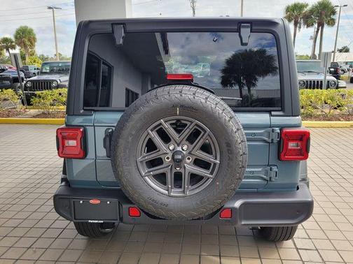 Anvil Clearcoat 2026 Jeep Wrangler Sport