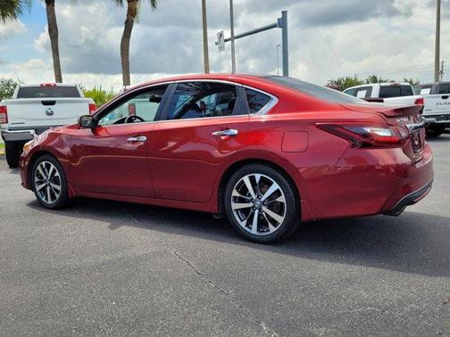 2017 Nissan Altima 2.5 SR