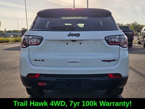 2025 Jeep Compass Trailhawk