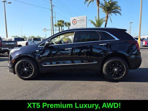 Dark Moon Blue Metallic 2021 Cadillac XT5 Premium Luxury