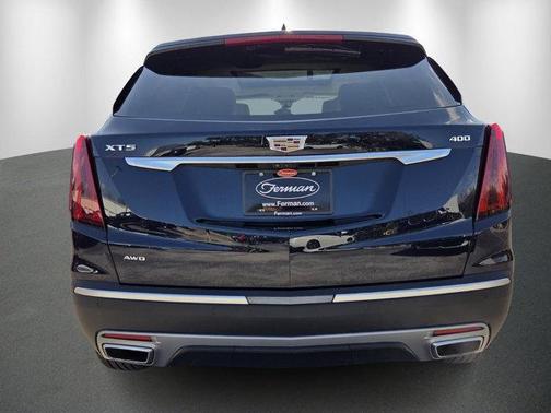 Dark Moon Blue Metallic 2021 Cadillac XT5 Premium Luxury