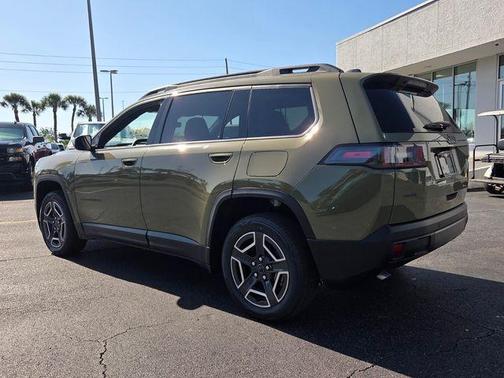41 2026 Jeep Cherokee LAREDO/LIMITED