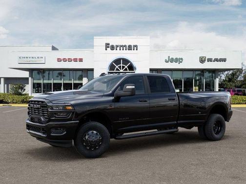 Diamond Black 2027 RAM 3500 Big Horn