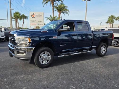 Patriot Blue Pearlcoat 2020 RAM 2500 Tradesman