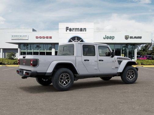 Bright White Clearcoat 2026 Jeep Gladiator Rubicon