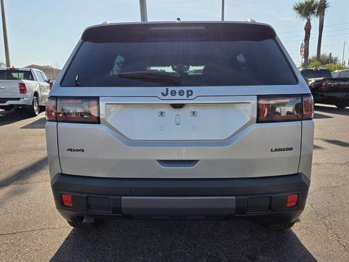 2026 Jeep Cherokee LAREDO/LIMITED