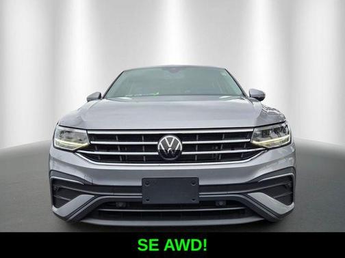Pyrite Silver Metallic 2022 Volkswagen Tiguan 2.0T SE