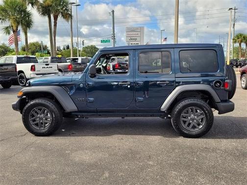 2025 Jeep Wrangler Sport