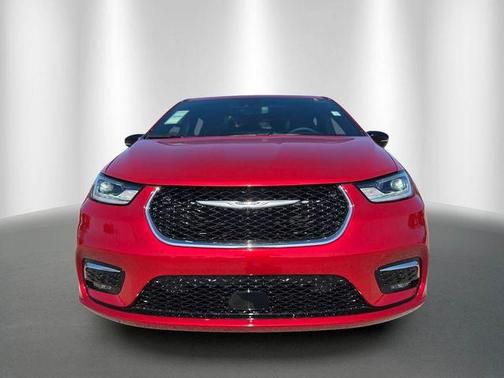 Red 2026 Chrysler Pacifica Limited