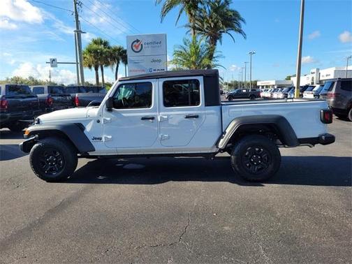 2025 Jeep Gladiator Sport