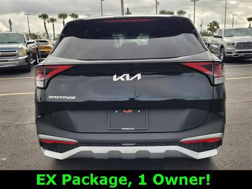 2023 Kia Sportage EX