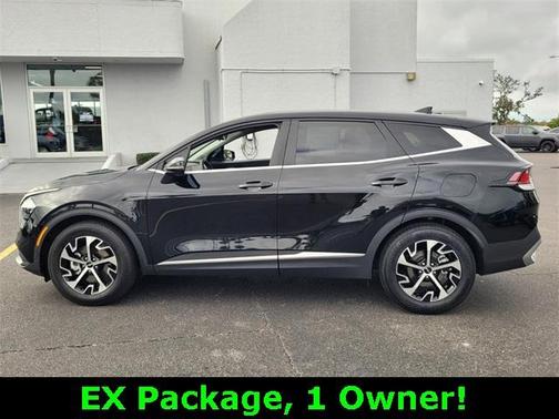 2023 Kia Sportage EX