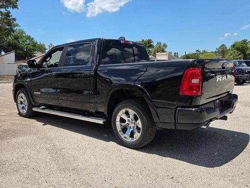 Diamond Black 2026 RAM 1500 Big Horn/Lone Star