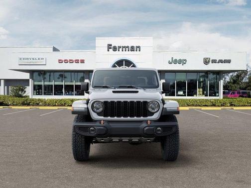 Bright White Clearcoat 2026 Jeep Gladiator Mojave