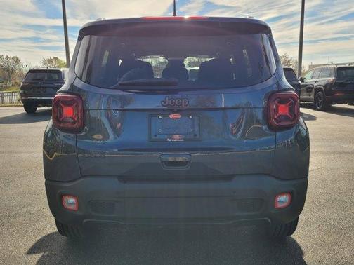 2021 Jeep Renegade Latitude