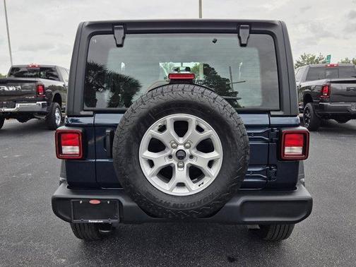 Fathom Blue Pearlcoat 2025 Jeep Wrangler Sport
