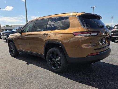 Copper 2027 Jeep Grand Cherokee L Limited