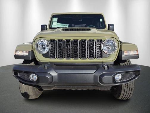 41 2026 Jeep Gladiator Sport