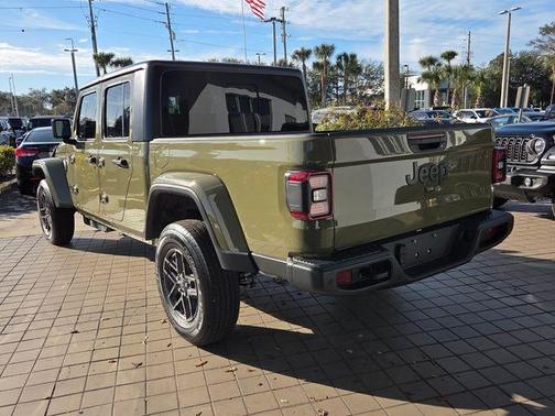 41 2026 Jeep Gladiator Sport