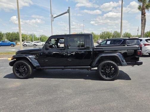Black Clearcoat 2025 Jeep Gladiator Sport