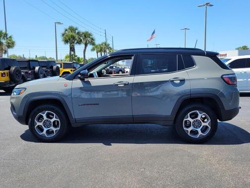 2022 Jeep Compass Trailhawk