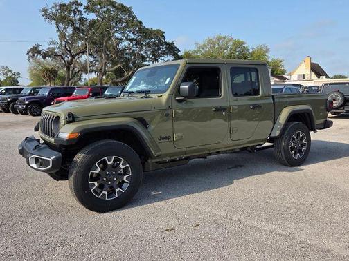 Sahara Beige 2026 Jeep Gladiator Sport