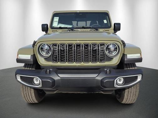 Sahara Beige 2026 Jeep Gladiator Sport