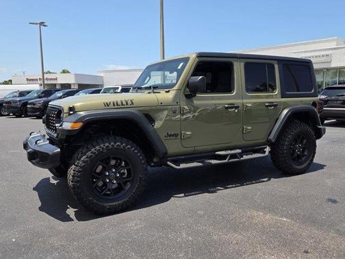 41 2025 Jeep Wrangler Sport