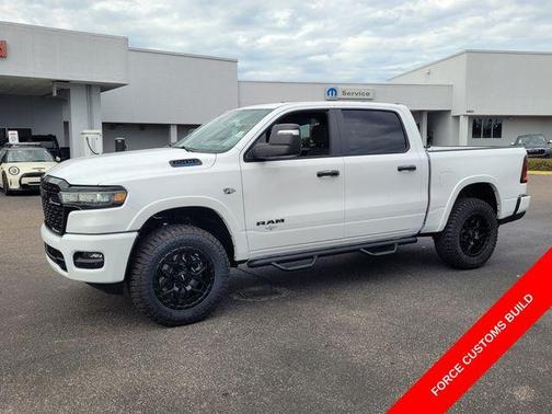 Bright White Clearcoat 2026 RAM 1500 Big Horn/Lone Star