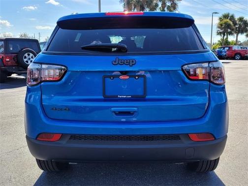 2025 Jeep Compass Latitude