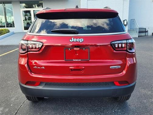 2025 Jeep Compass Latitude