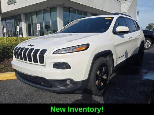Bright White Clearcoat 2018 Jeep Cherokee Latitude