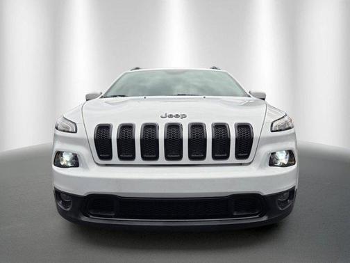 Bright White Clearcoat 2018 Jeep Cherokee Latitude