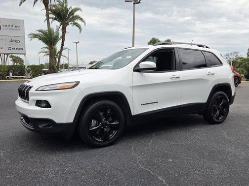 Bright White Clearcoat 2018 Jeep Cherokee Latitude