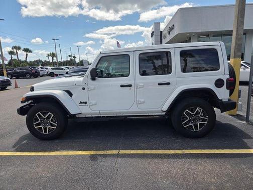 Bright White Clearcoat 2026 Jeep Wrangler Sahara