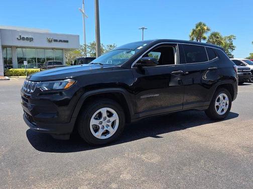Diamond Black 2022 Jeep Compass Sport